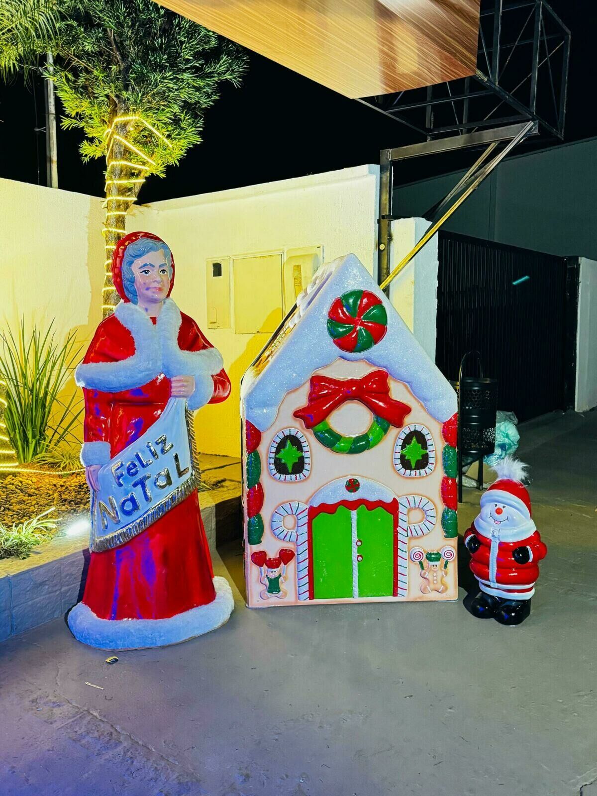 Imagem de compartilhamento para o artigo É HOJE! Inauguração da decoração natalina da Clínica DivertidaMente acontece nesta terça-feira em Costa Rica da MS Todo dia